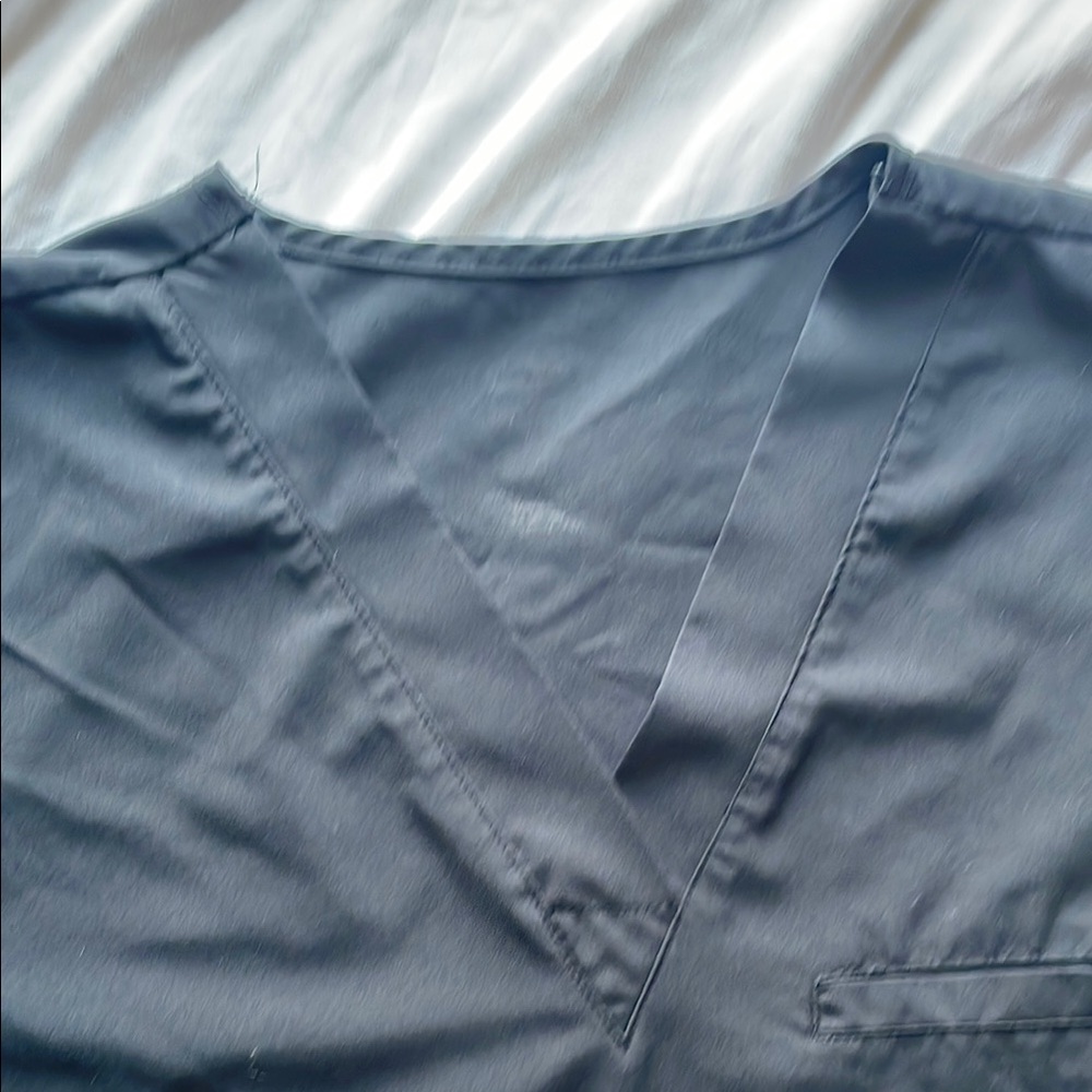 Men’s Black Scrub Set medium - Picture 3 of 7